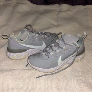 Nike react element 55 grey running shoe